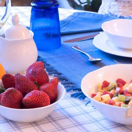 Le Di Sottovento Bed and Breakfast 4*