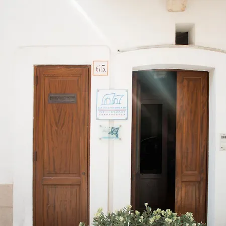 Le Di Sottovento 4* Mola di Bari
