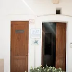 Le Di Sottovento 4* Мола-ди-Бари
