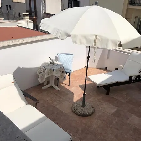 فندق مبيت وإفطار Le Di Sottovento 4*