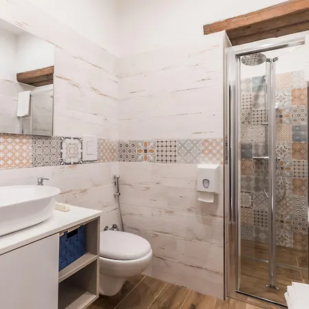 Le Di Sottovento מולה די בארי