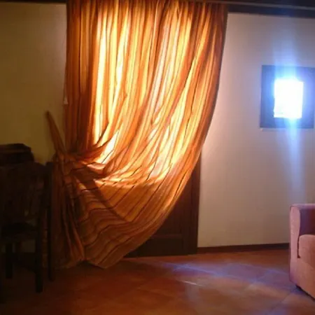 Le Di Sottovento فندق مبيت وإفطار