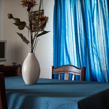 Le Di Sottovento Bed and breakfast