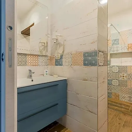 Le Di Sottovento 4*