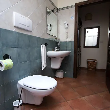 فندق مبيت وإفطار Le Di Sottovento مولا دي باري